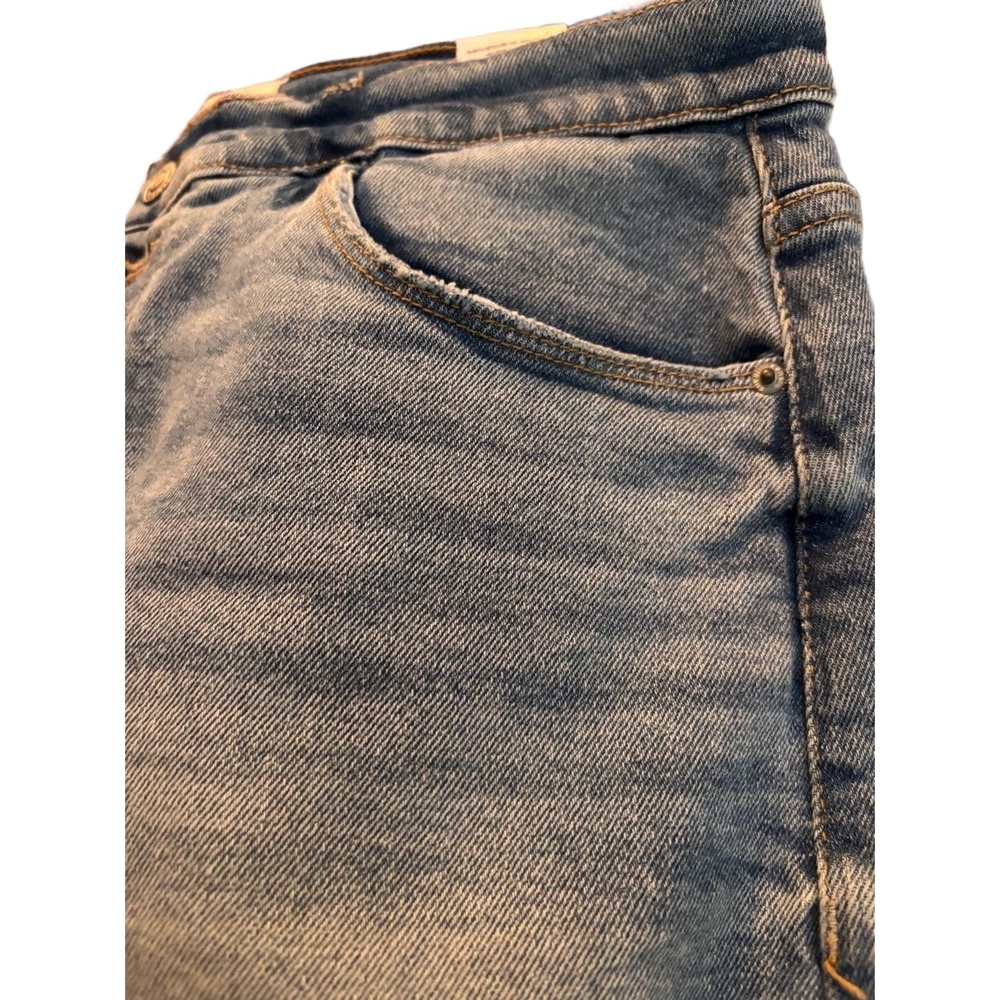 Kensie Jeans Frayed Mini Skirt Women’s Size 6/28 Light Blue Distressed Buttons - Picture 4 of 10